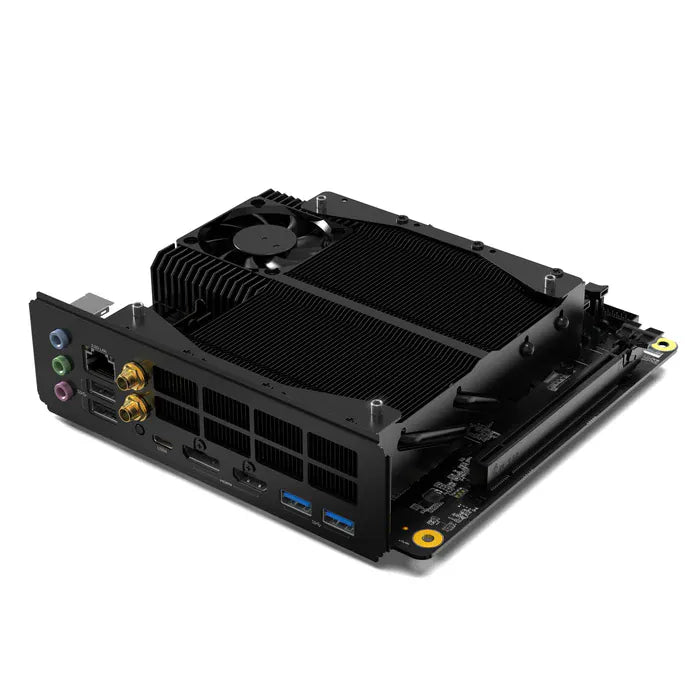 Minisforum ITX 主機板 MB-MBD79SI BD790I SE 已包含 AMD Ryzen 9 7940HX CPU