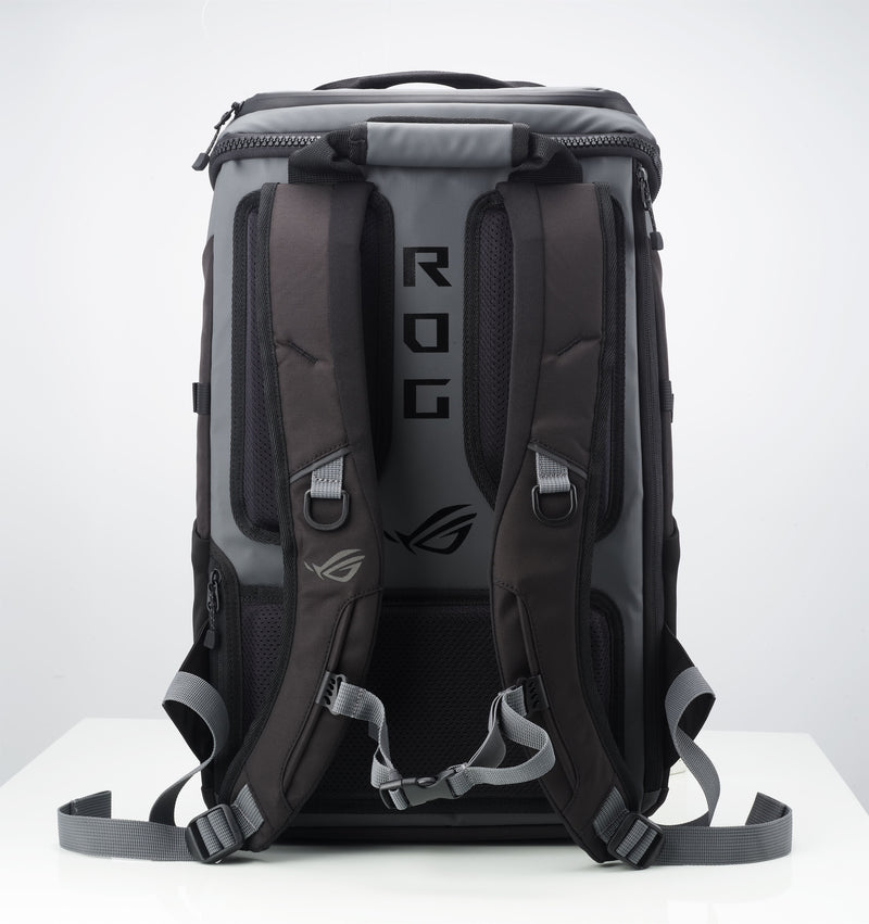 ASUS ROG Ranger BP2701 lightweight gaming backpack is made of water-repellent material, has multiple pockets and can accommodate a 17-inch laptop - BP2701 ROG BACKPACK/GR