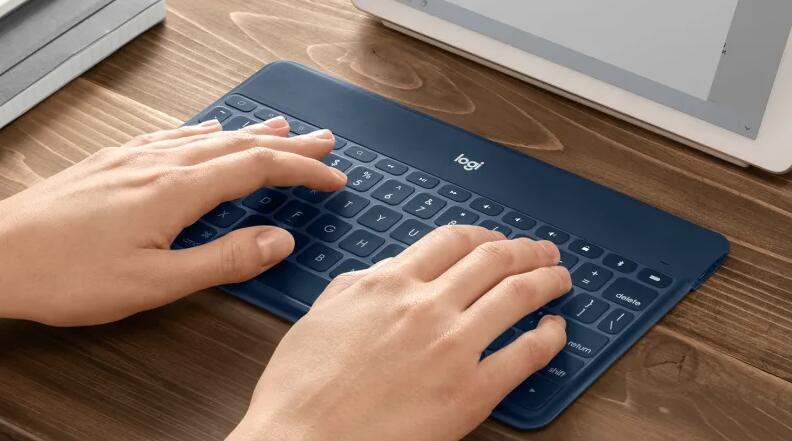 Logitech Keys-to-Go Portable Wireless Keyboard (with iPad/iPhone stand) - Deep Blue 920-010040 Original licensed product
