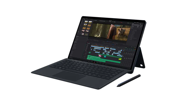 Minisforum V3 SE NB-MV3SE 3-in-1 AMD Windows Tablet  Ryzen 7 7735U / AMD Radeon™ 680M / 16GB 6400MHz LPDDR5 / 1TB M.2 PCIe SSD / 14" 1920*1080 60Hz Monitor / Windows 11 Pro