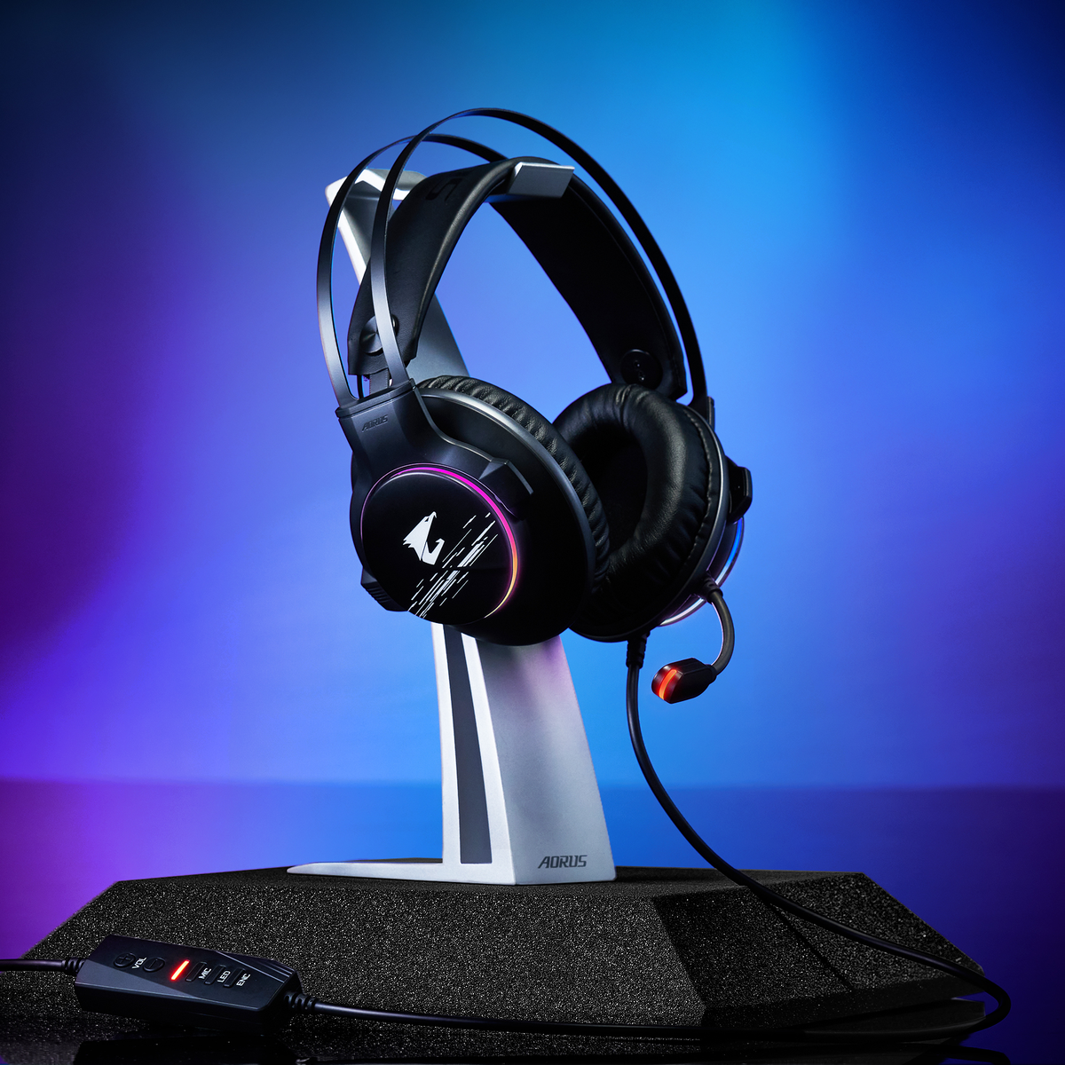 GIGABYTE AORUS H1 Headset virtual 7.1 RGB headset gaming headset